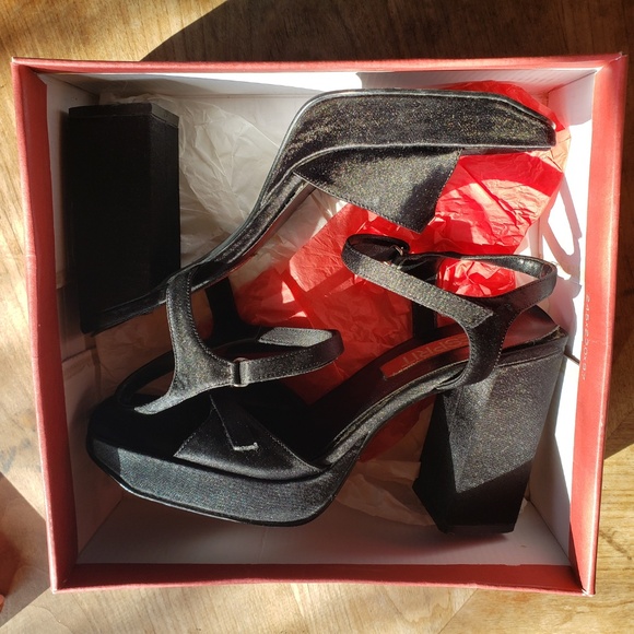 Esprit Black Heels Shoes Women’s 8 - Picture 7 of 8